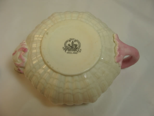 Tiffany marking to Tridacna Tea Pot